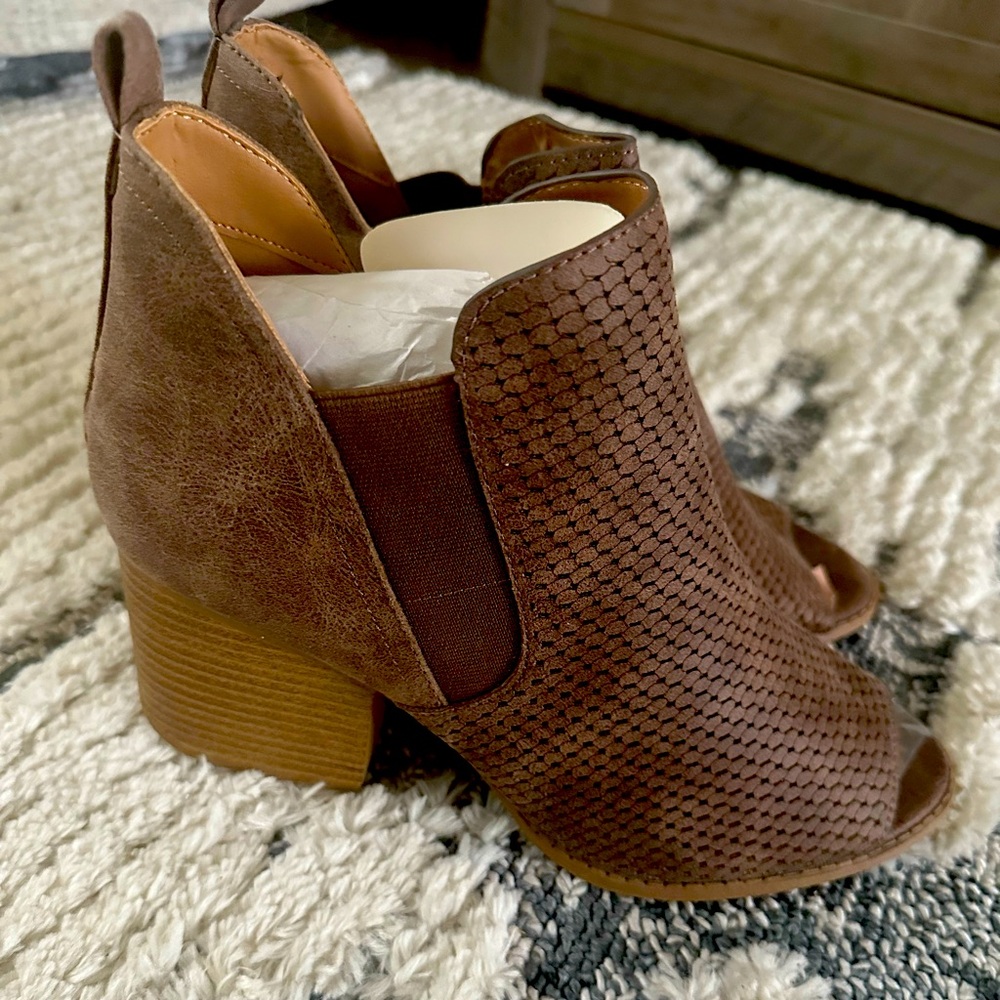 Maurice’s Bootie